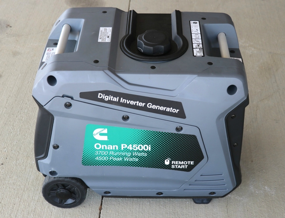 ONAN P4500i DIGITAL INVERTER GASOLINE PORTABLE GENERATOR FOR SALE Generators 
