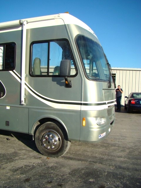 2004 SOUTHWIND 32V BY FLEETWOOD PARTS-SELL WHOLE OR PART OUT  RV Exterior Body Panels 
