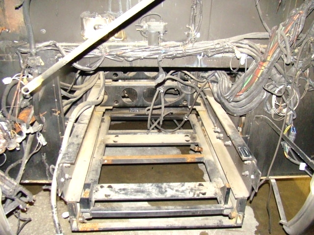 2004 CHEETA SAFARI BY MONACO USED PARTS FOR SALE - RV SALVAGE  RV Exterior Body Panels 