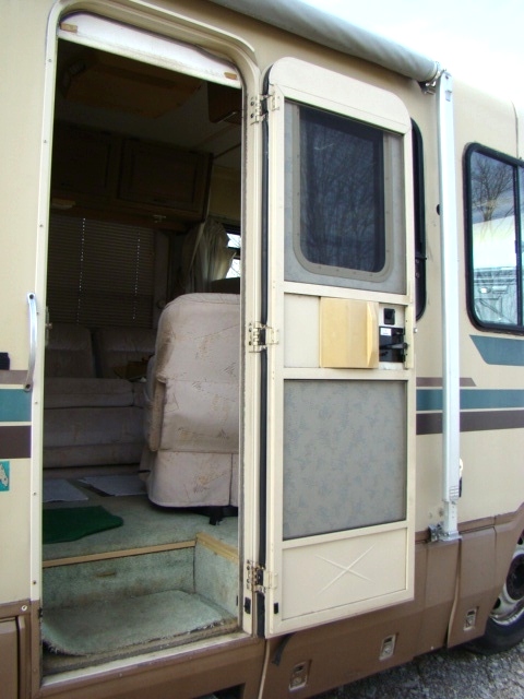 RV Salvage Motorhomes - Parting Out: M12013  RV Exterior Body Panels 