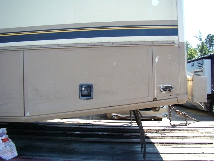 FLEETWOOD BOUNDER PARTS FOR SALE USED 1997 1996 1995 1994 RV Exterior Body Panels 