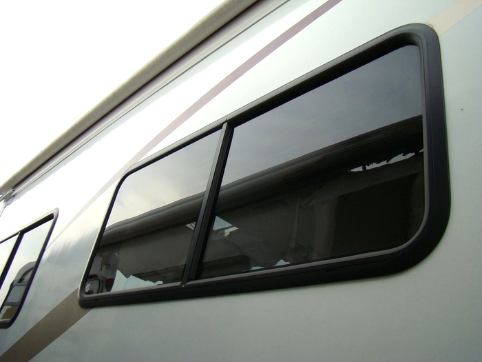 2007 DAMON DAYBREAK USED MOTORHOME SALVAGE PARTS  RV Exterior Body Panels 