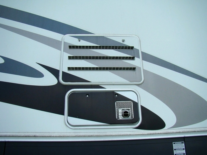2004 MONACO MONARCH PARTS RV / USED MOTORHOME PARTS FOR SALE  RV Exterior Body Panels 