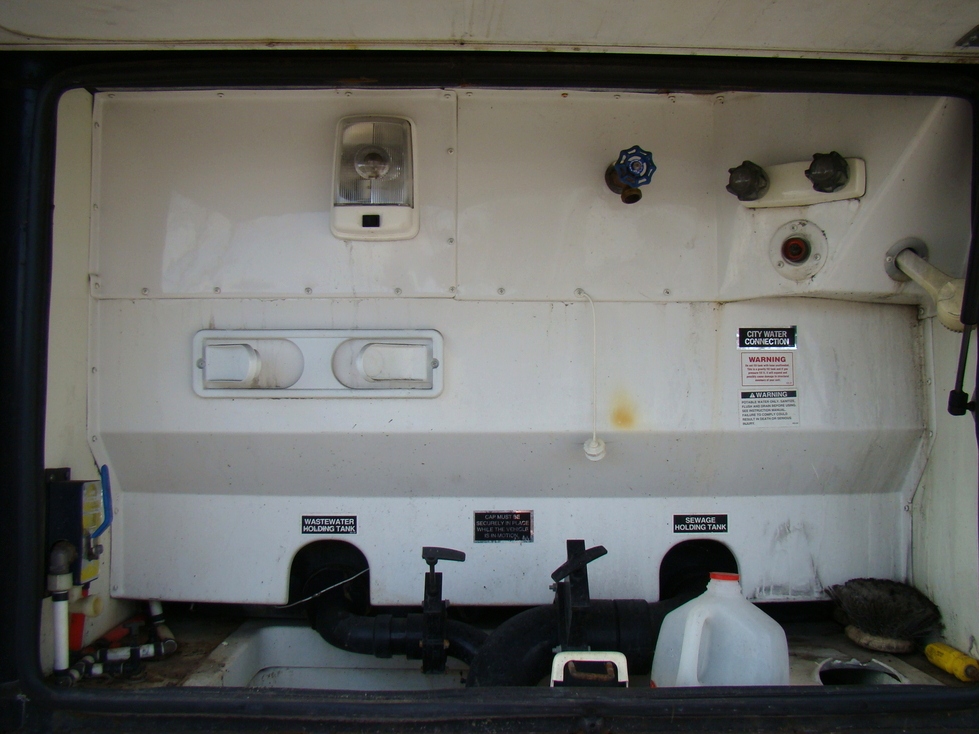 2003 GULFSTREAM YELLOWSTONE CLASS A MOTORHOME SALVAGE PARTS FOR SALE VISONE RV RV Exterior Body Panels 