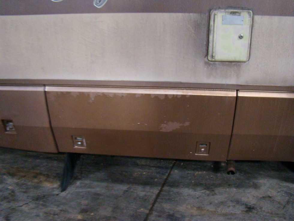 USED RV PARTS FOR SALE 1990 WINNEBAGO CHIEFTAIN RV Exterior Body Panels 