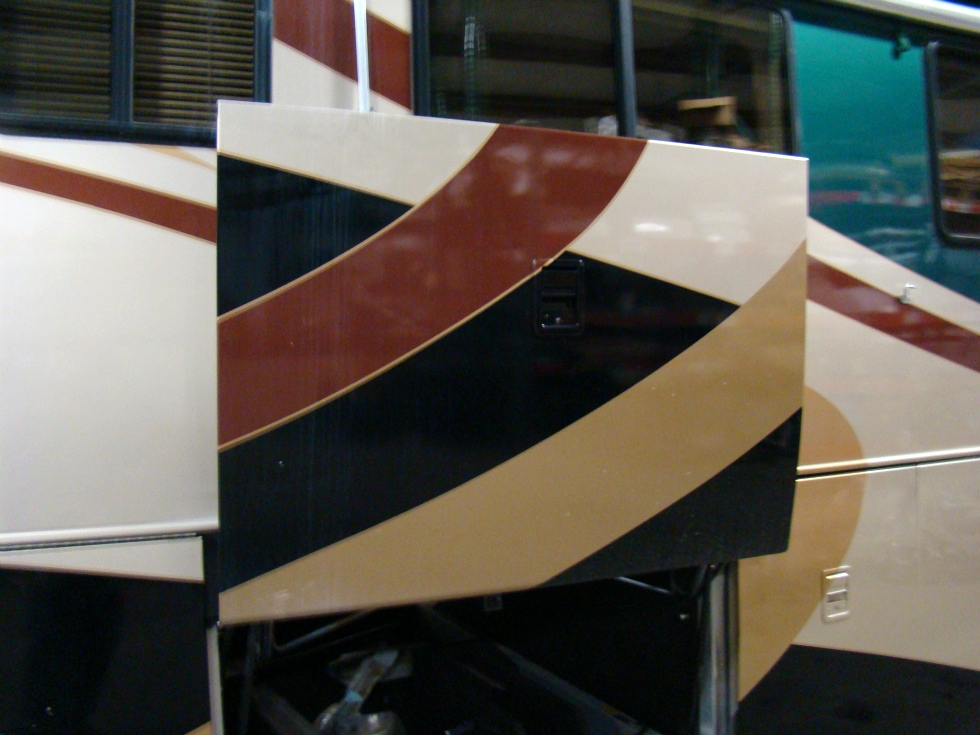 2002 MONACO SIGNATURE PARTS - RV SALVAGE RV Exterior Body Panels 
