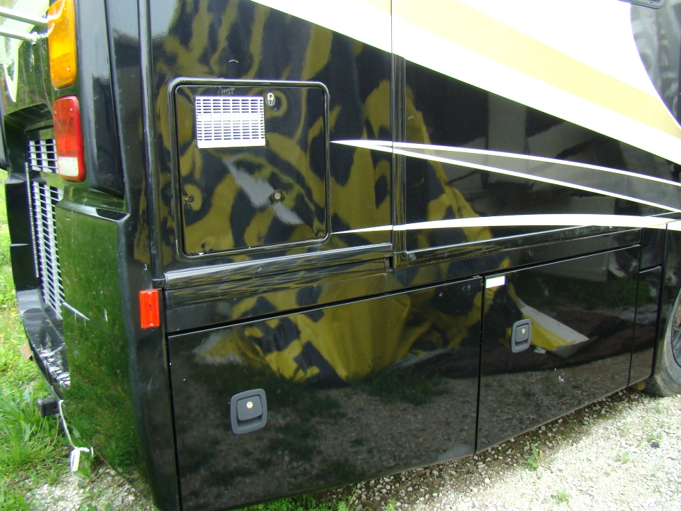 FLEETWOOD BOUNDER PARTS - YEAR 2009. FOR SALE USED FLEETWOOD RV PARTS RV Exterior Body Panels 
