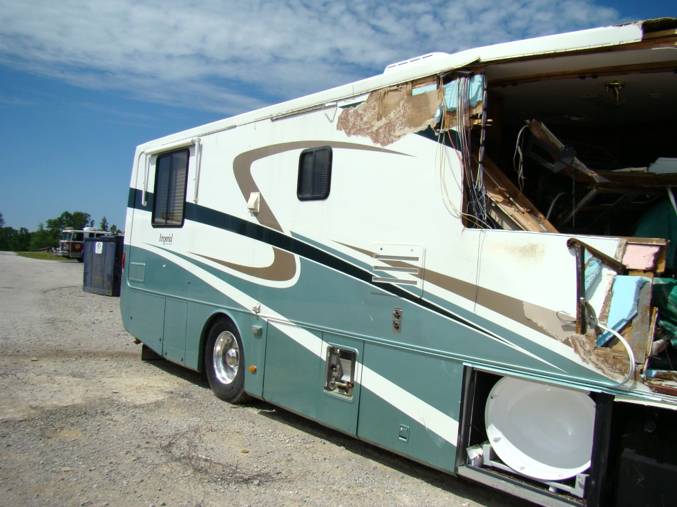 2000 HOLIDAY RAMBLER IMPERIAL PARTS USED FOR SALE CALL VISONE RV 606-843-9889 RV Exterior Body Panels 