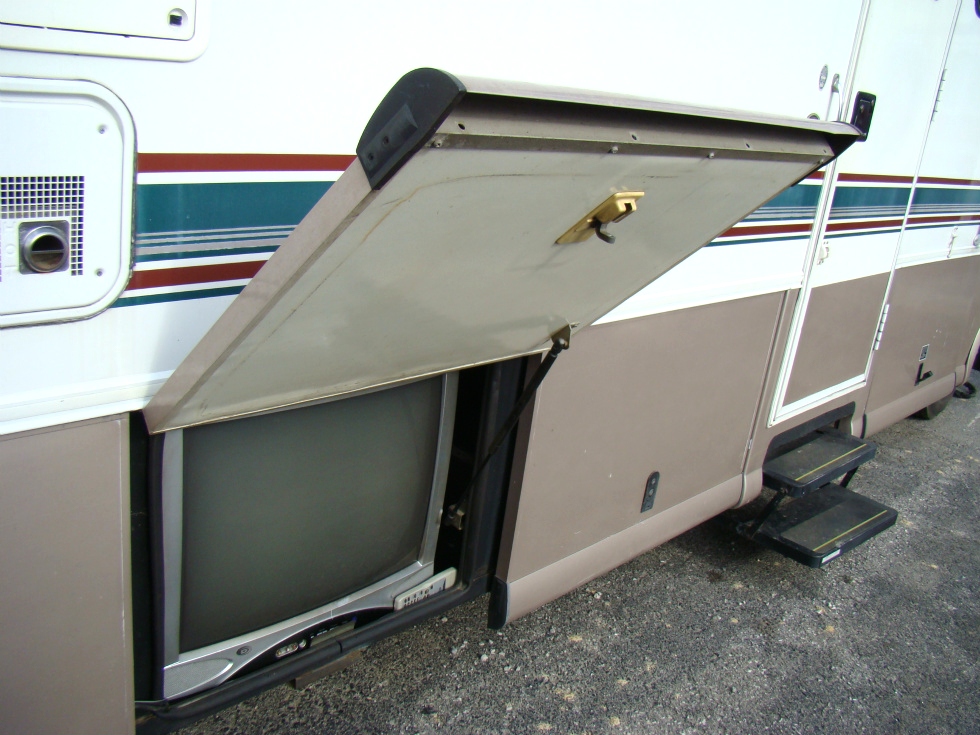 1999 COACHMAN SANTARA PARTS FOR SALE - RV SALVAGE PARTING OUT RV Exterior Body Panels 