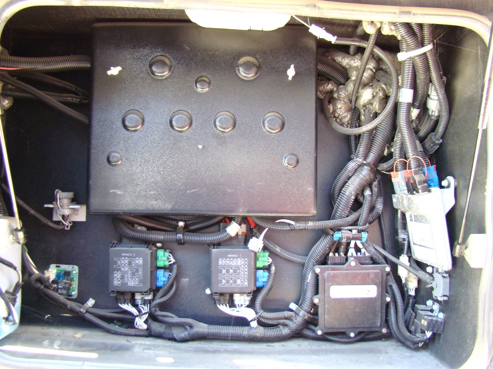 2004 HOLIDAY RAMBLER ENDEAVOR PARTS MONACO RV USED PARTS DEALER RV Exterior Body Panels 