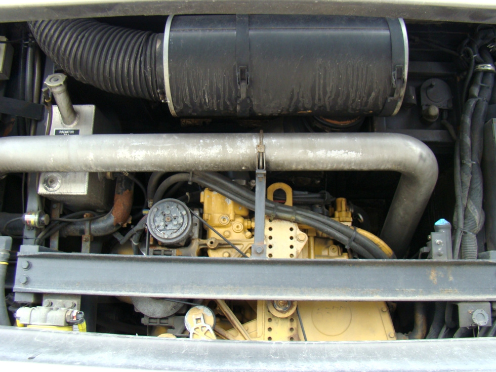 BEAVER PATRIOT THUNDER PARTS DEALER USED 2006 BEAVER MOTORHOME RV Exterior Body Panels 