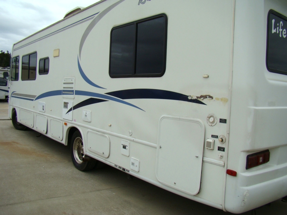2000 HURRICAN MOTORHOME PARTS BY FOUR WINDS RV  RV Exterior Body Panels 