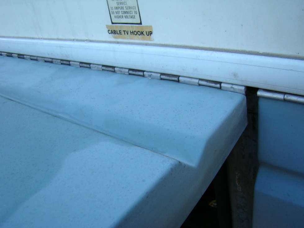 1998 NATIONAL DOLPHIN MOTORHOME USED PARTS FOR SALE RV Exterior Body Panels 