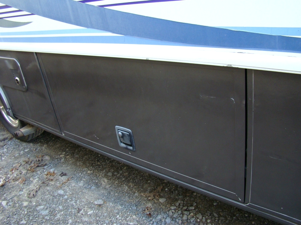 USED 1997 FLEETWOOD PACEARROW PARTS FOR SALE RV Exterior Body Panels 