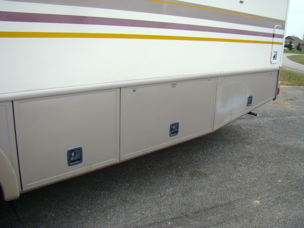 2002 FLEETWOOD BOUNDER MOTORHOME PARTS FOR SALE RV Exterior Body Panels 