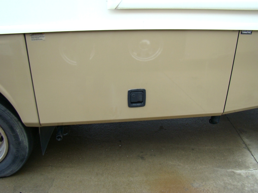 2005 FLEETWOOD BOUNDER MOTORHOME PARTS FOR SALE  RV Exterior Body Panels 
