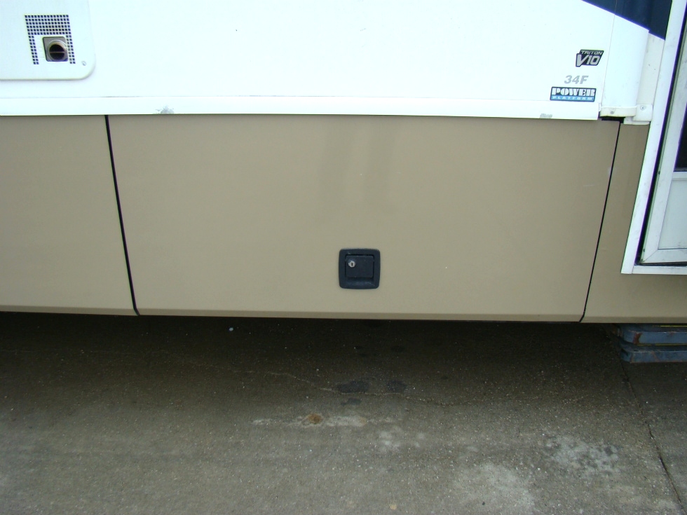 2005 FLEETWOOD BOUNDER MOTORHOME PARTS FOR SALE  RV Exterior Body Panels 