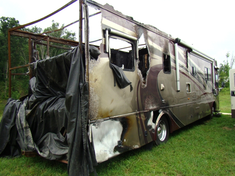 2006 COUNTRY COACH INSPIRE 330 RV PARTS FOR SALE  RV Exterior Body Panels 