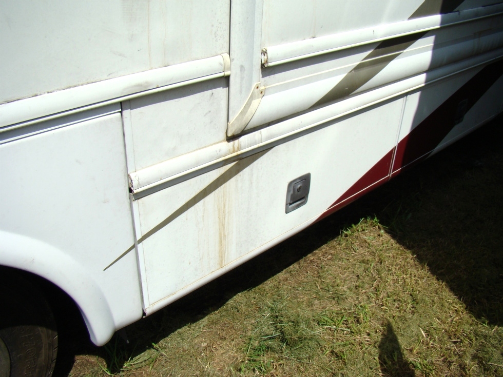 USED 2006 DAMON CHALLENGER PARTS FOR SALE  RV Exterior Body Panels 