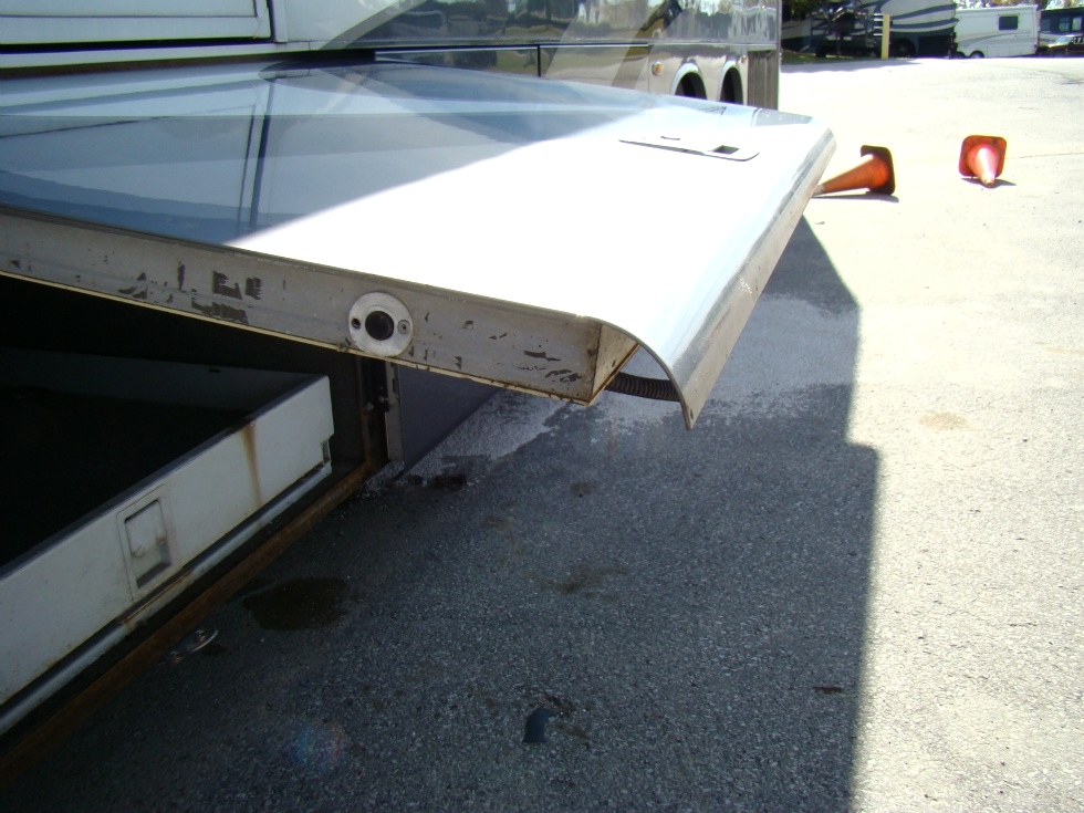 USED RV PARTS - 2005 TRAVEL SURPREME SELECT MOTORHOME PARTS RV Exterior Body Panels 