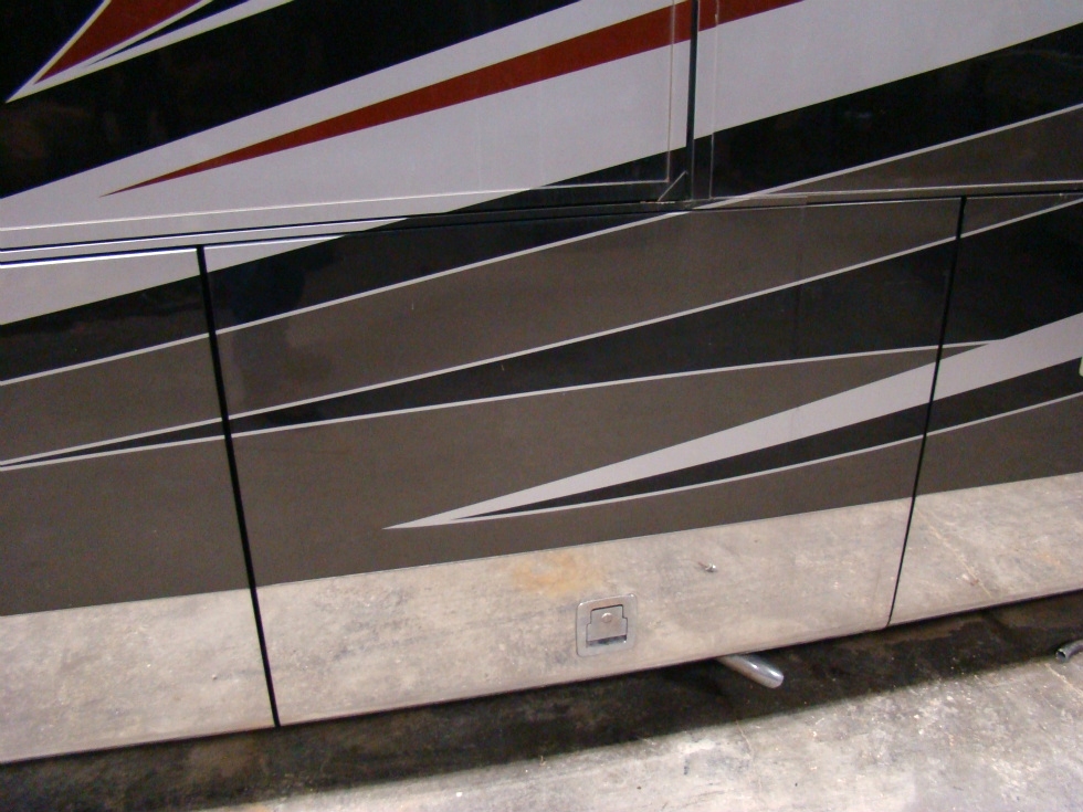 USED RV PARTS - 2007 TRAVEL SUPREME MOTORHOME PARTS  RV Exterior Body Panels 