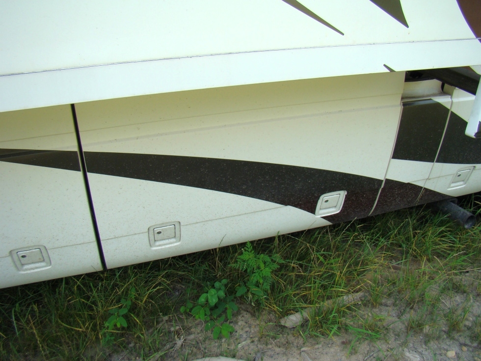 2003 NATIONAL DOLPHIN MOTORHOME USED PARTS FOR SALE  RV Exterior Body Panels 