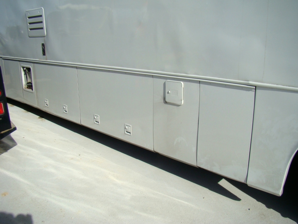 USED 1999 MONACO WINDSOR PARTS FOR SALE  RV Exterior Body Panels 