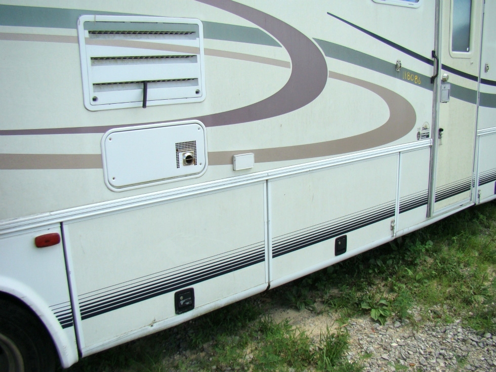 DAMON CORP RV | MOTORHOME PARTS DEALER. 2000 DAMON CHALLENGER - PARTING OUT  RV Exterior Body Panels 