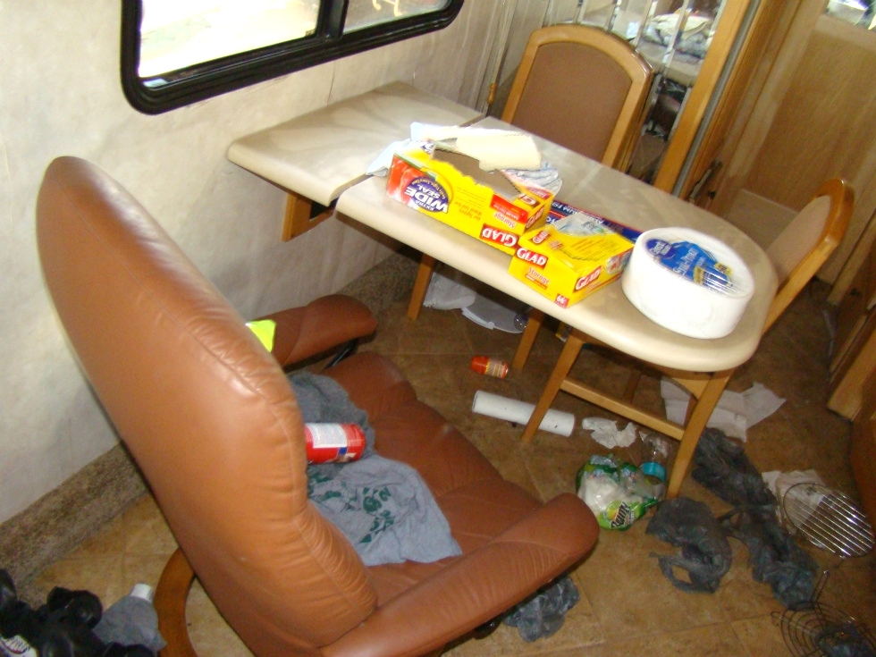 USED 2002 COUNTRY COACH INTRIGUE RV Exterior Body Panels 