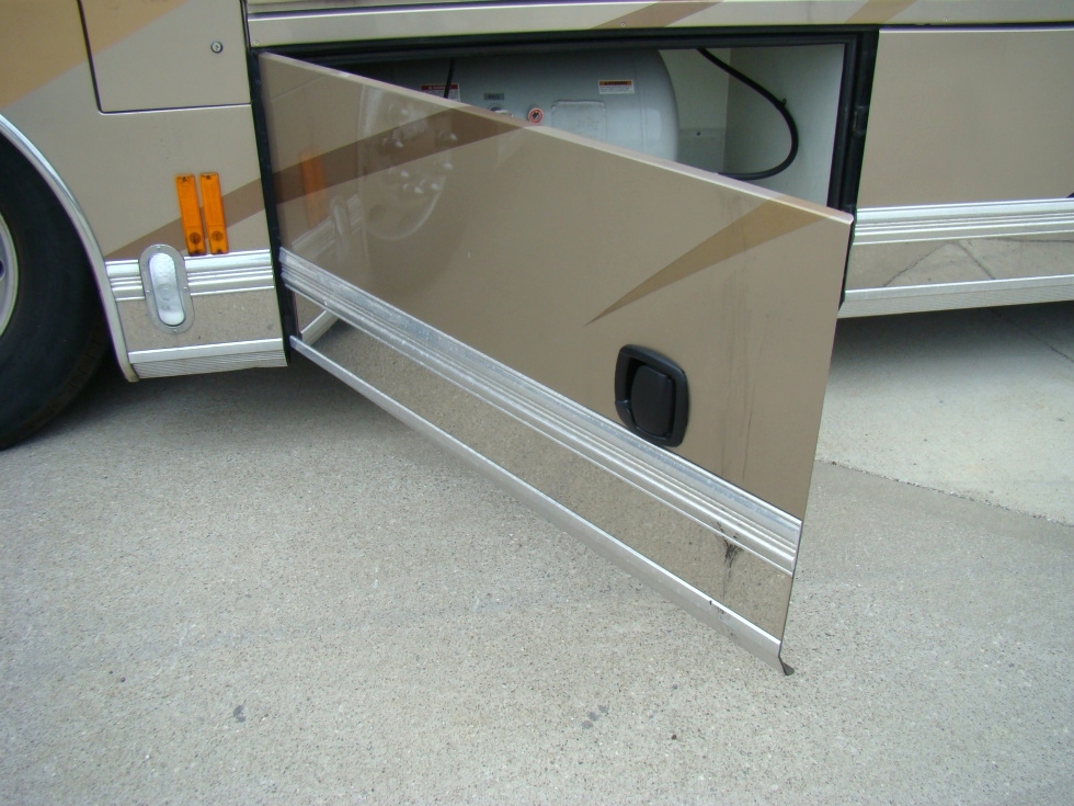 2007 AMERICAN TRADITION PARTS BY FLEETWOOD USED MOTORHOME RV Exterior Body Panels 