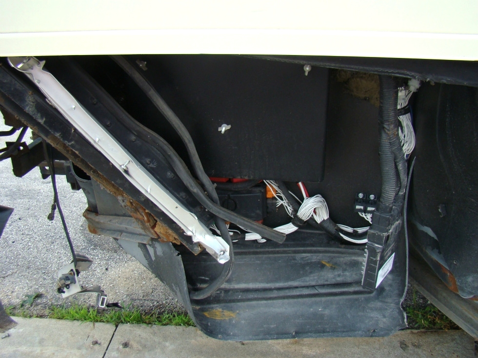 2008 HOLIDAY RAMBLER ENDEAVOR PARTS | MONACO MOTORHOME PARTS USED RV Exterior Body Panels 