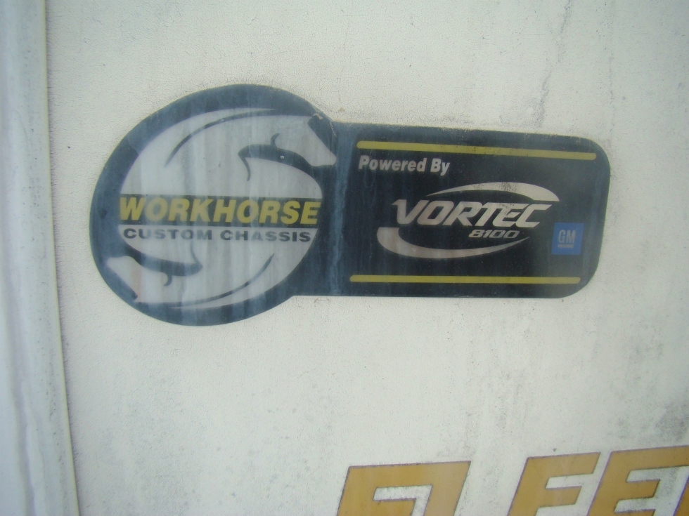2003 FLEETWOOD STORM MOTORHOME PARTS RV Exterior Body Panels 