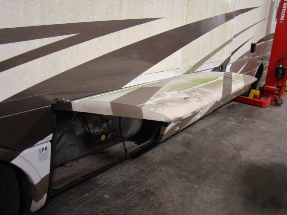 2002 TRADEWINDS BY NATIONAL RV PARTS FOR SALE | RV SALVAGE CALL VISONE RV 606-843-9889 RV Exterior Body Panels 