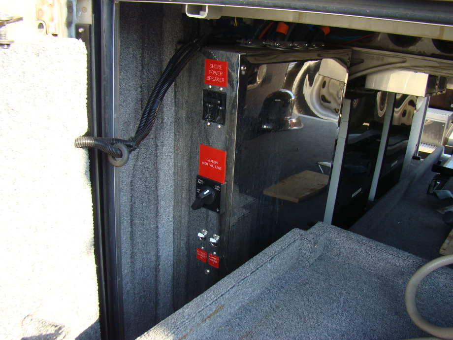 PREVOST PARTS - 2009 PREVOST XL3 BUS PARTS FOR SALE RV Exterior Body Panels 