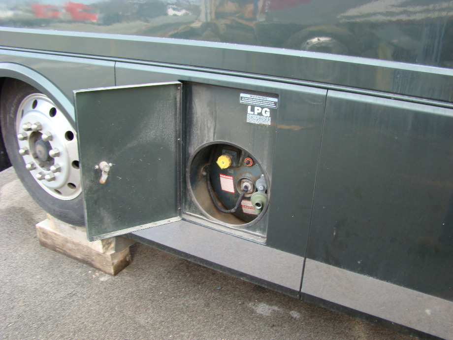 PARTS FOR A 2000 BEAVER PATRIOT THUNDER MOTORHOME FOR SALE VISONE RV SALVAGE RV Exterior Body Panels 