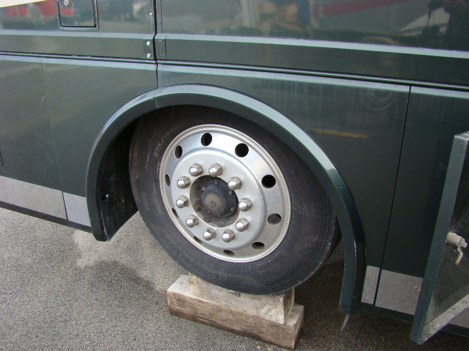 PARTS FOR A 2000 BEAVER PATRIOT THUNDER MOTORHOME FOR SALE VISONE RV SALVAGE RV Exterior Body Panels 