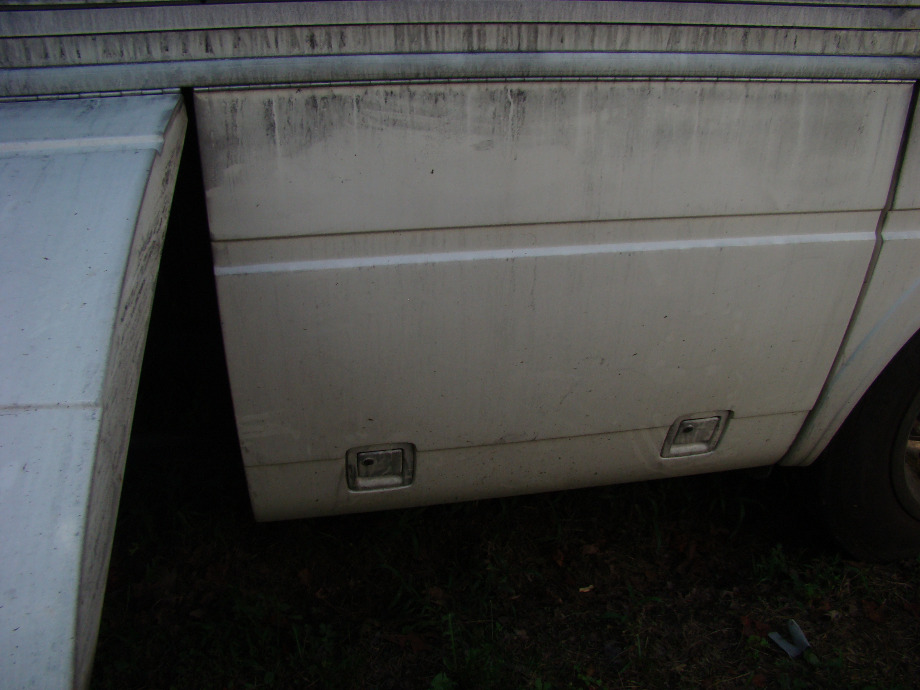 2003 NATIONAL SEA BREEZE RV PARTS FOR SALE | VISONE RV SALVAGE RV Exterior Body Panels 