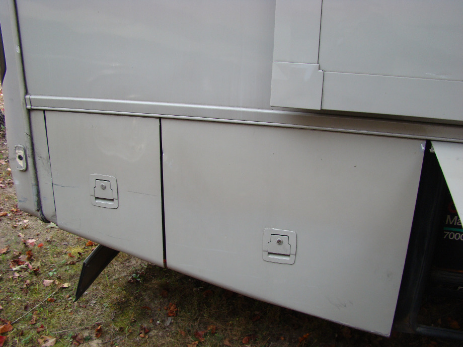 2005 Gulfstream Sun Voyager Parts for sale RV Exterior Body Panels 