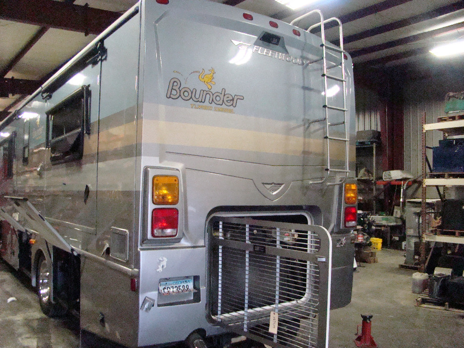 2006 Fleetwood Bounder Used Parts For Sale RV Exterior Body Panels 