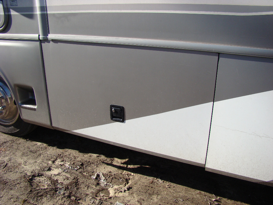 RV SURPLUS SALVAGE PARTS 2003 FLEETWOOD PACE ARROW RV Exterior Body Panels 