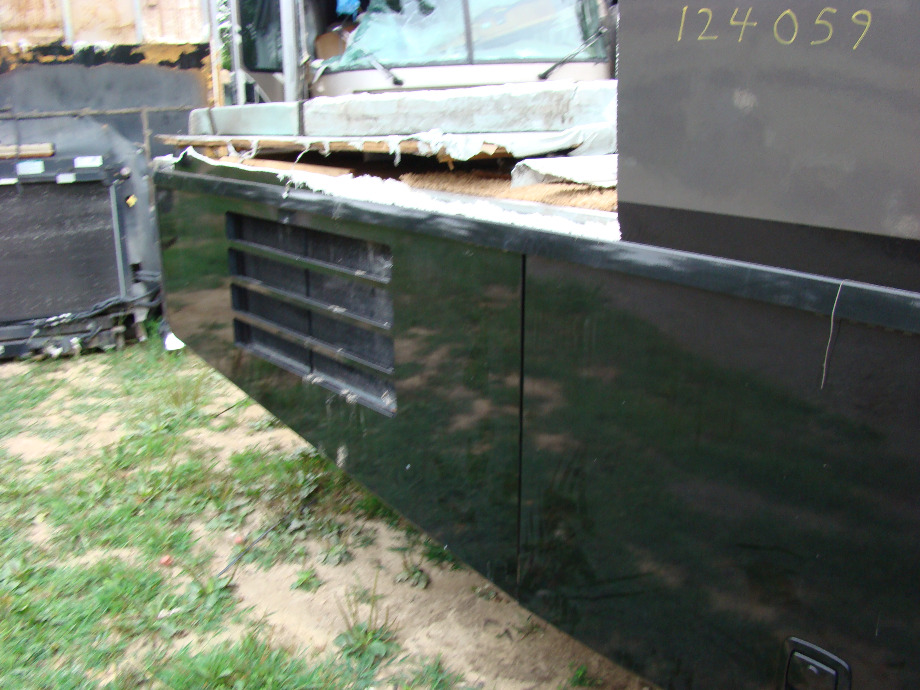 WINNEBAGO PARTS FOR SALE 2008 WINNEBAGO ADVENTURER RV Exterior Body Panels 
