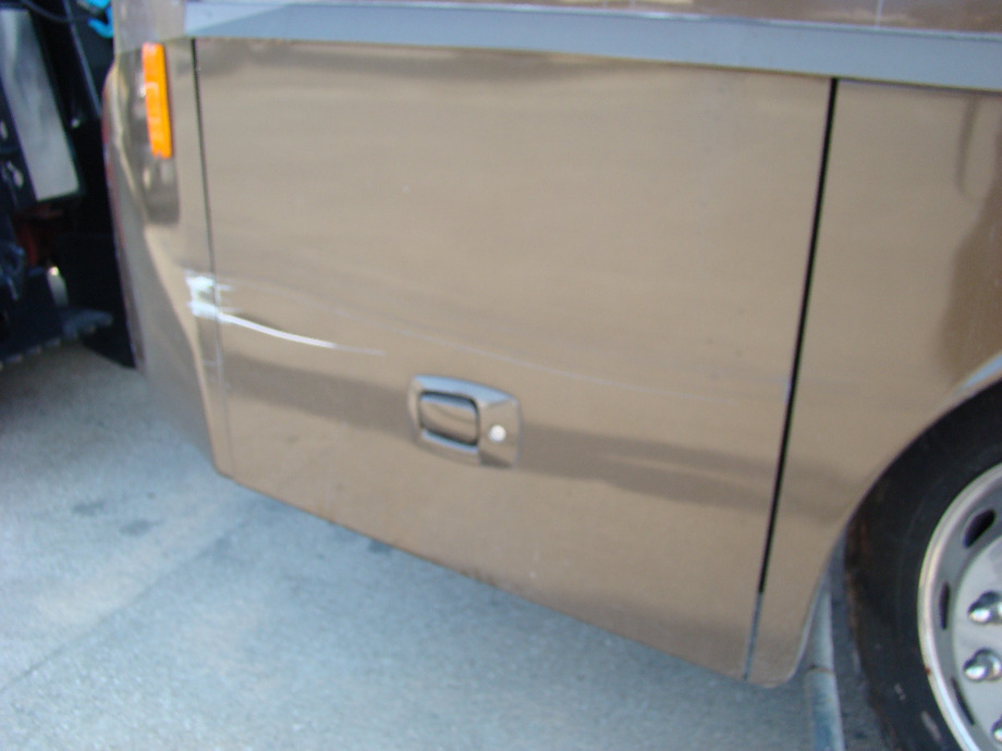 USED 2006 WINNEBAGO TOUR PARTS FOR SALE RV Exterior Body Panels 