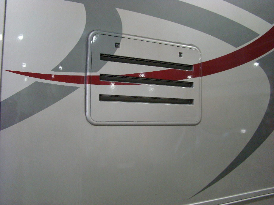 2006 ALLEGRO BUS PARTS USED FOR SALE RV SALVAGE RV Exterior Body Panels 