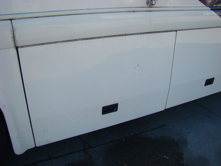 USED 2000 COUNTRY COACH INTRIGUE RV Exterior Body Panels 