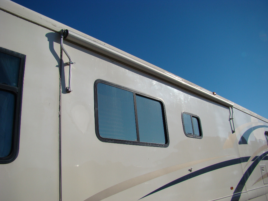 USED 2000 COUNTRY COACH INTRIGUE RV Exterior Body Panels 