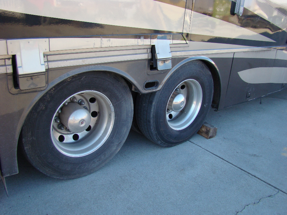 2005 NEWMAR DUTCH STAR MOTORHOME SALVAGE USED PARTS FOR SALE VISONE RV RV Exterior Body Panels 