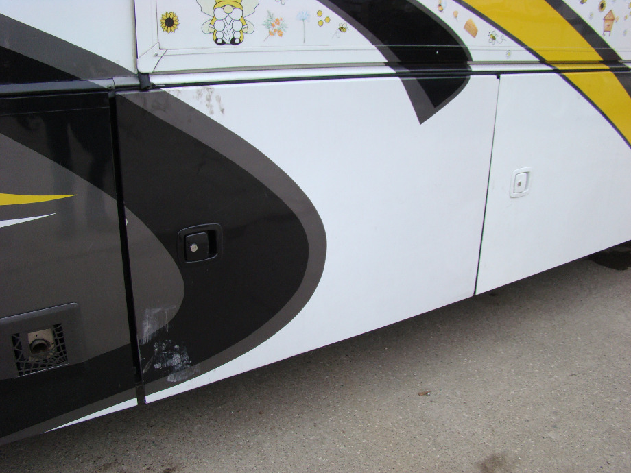 2006 SPORTS COACH CROSS COUNTRY PARTS FOR SALE RV Exterior Body Panels 