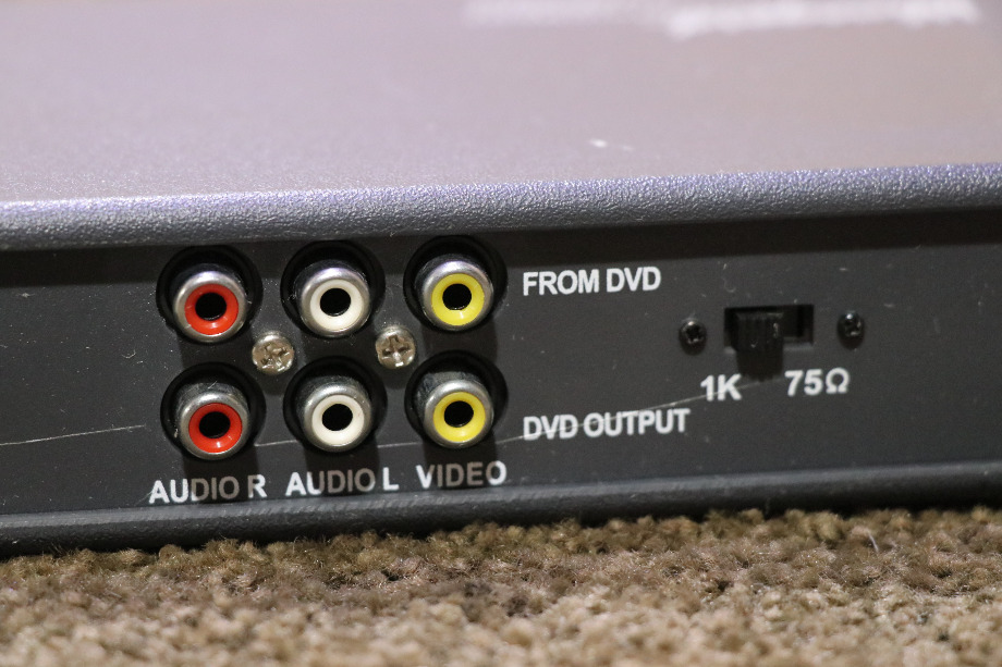 USED RV VS-0604-6412 WINEGARD AMPLIFIED VIDEO DISTRIBUTION SWITCH FOR SALE RV Electronics 