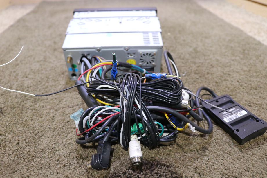 USED M4-LCD MAGNADYNE DISC PLAYER AM/FM/WB RADIO RV PARTS FOR SALE RV Electronics 