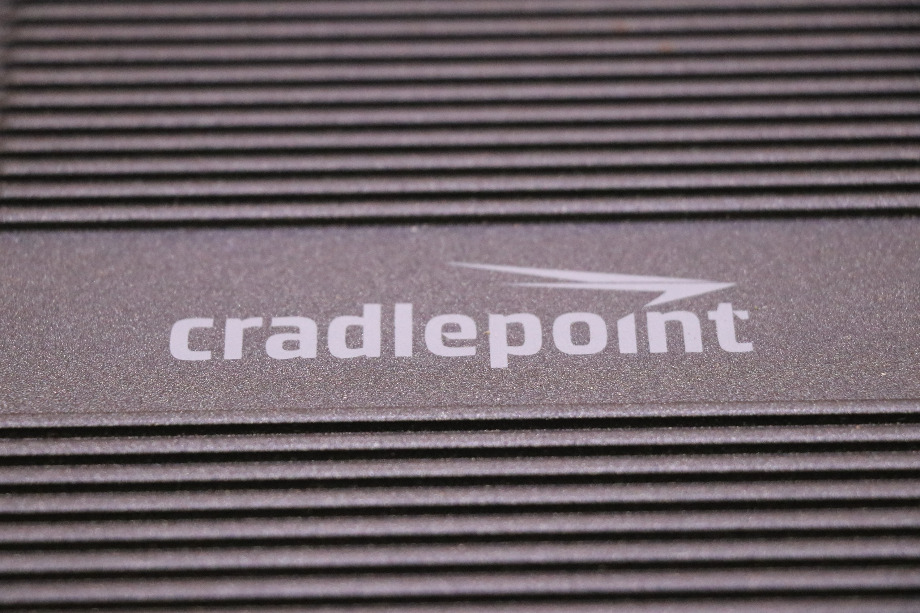 USED CRADLEPOINT IBR1700-600M MOBILE WIRELESS ROUTER MOTORHOME PARTS FOR SALE RV Electronics 
